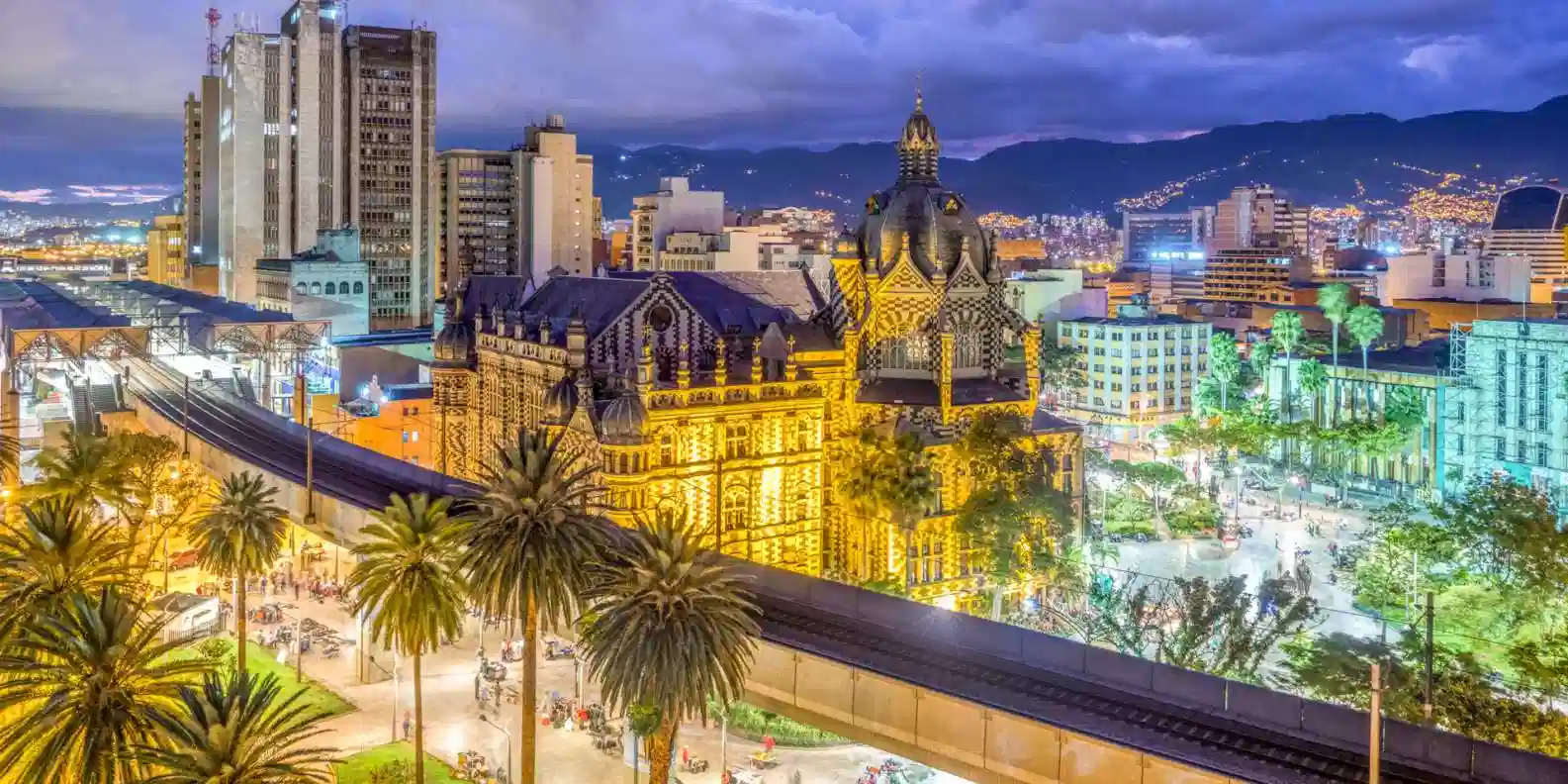 best dental clinics in Medellín